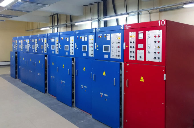 Switchgears RU-825